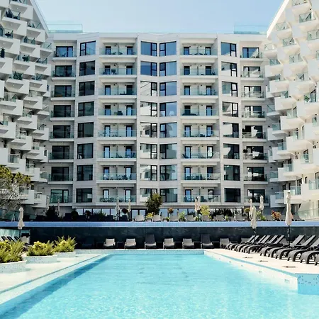 Appartamento Prime 11 In Infinity Pool & *