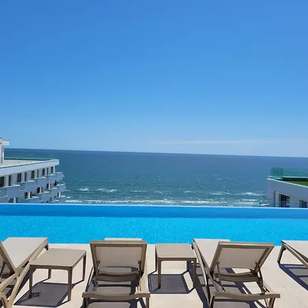 Prime 11 - Infinity Pool & Apartment *