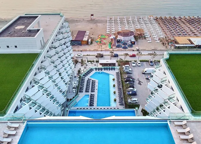 Prime 11 - Infinity Pool & Năvodari