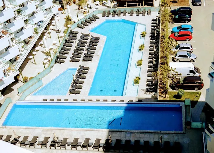 Prime 11 - Infinity Pool & Apartman