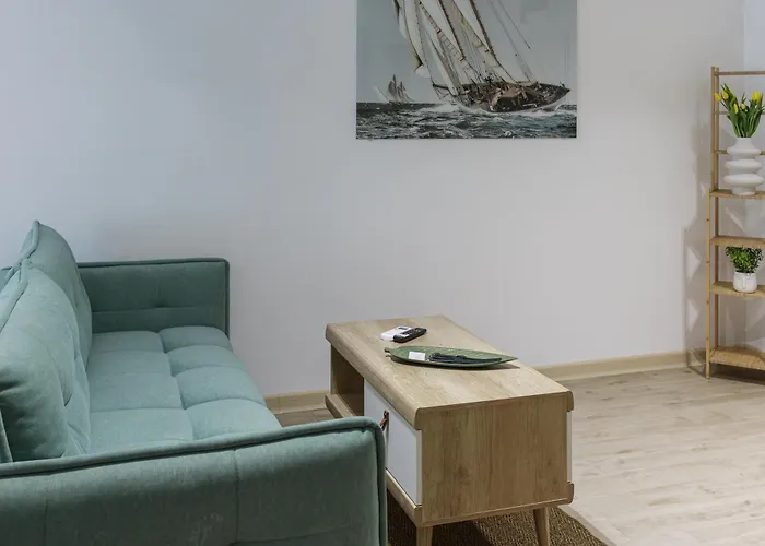 Prime 11 - Infinity Pool & Apartman Năvodari